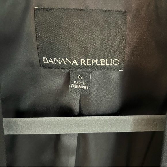 Banana Republic Crop Black Fringe Suit Jacket Size 6 - Picture 4 of 11